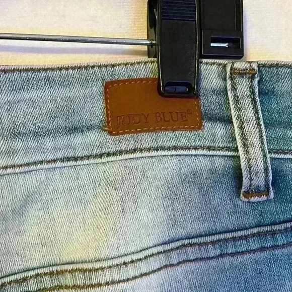 Judy‎ Blue Women's Skinny Fit Distressed Jeans with Fringe - Size 18W - Picture 8 of 8